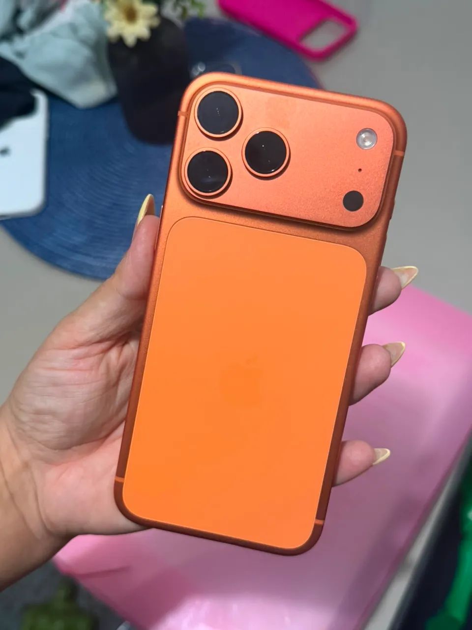iphone 17 pro max laranja  - Foto 4