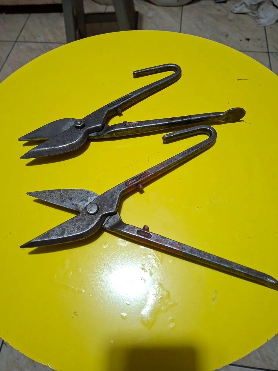Tesoura antiga corneta  - Foto 2