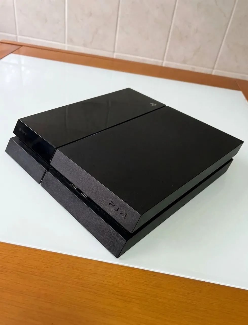 Ps4 Fat 500GB Semi.novo!!! 1200r$ - Foto 3