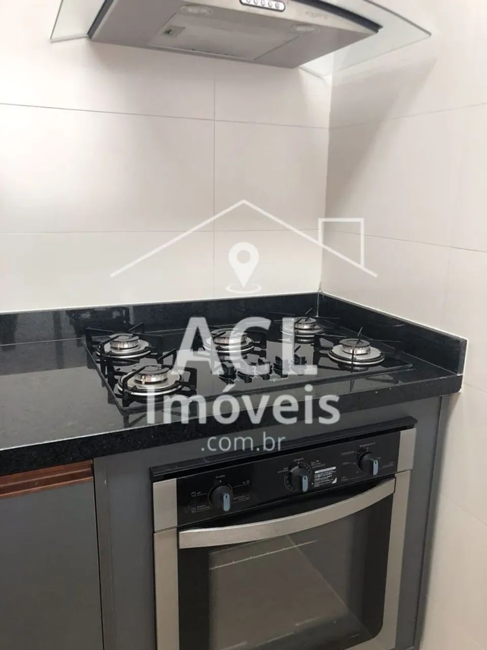 CASA COM 3 SUITES E PISCINA PRIVATIVA A 200 MTS DA PRAIA DE CAMBURI - Foto 4