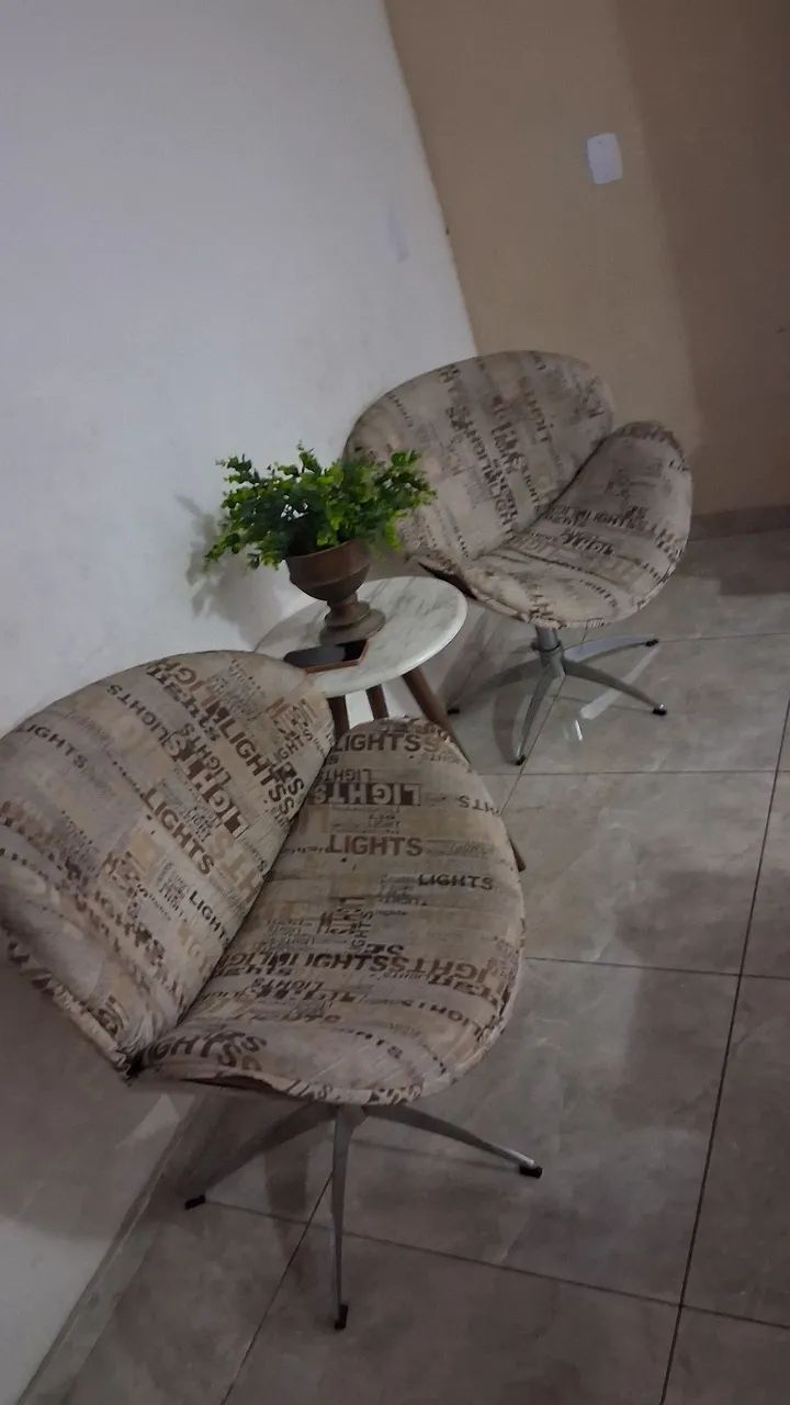 Cadeiras giratória  - Foto 4