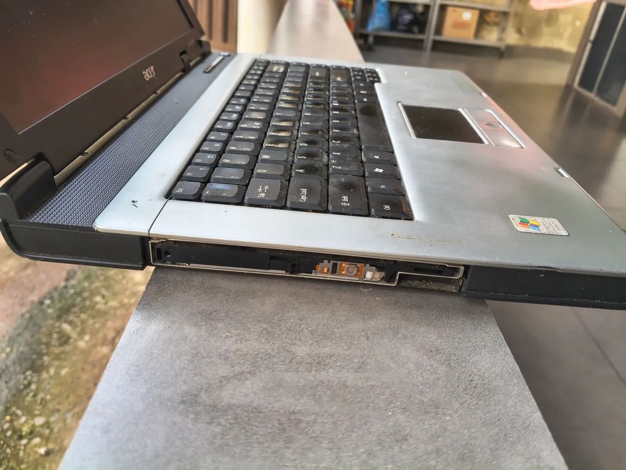 Nootbook Acer com defeito para retirada de peças  - Foto 4