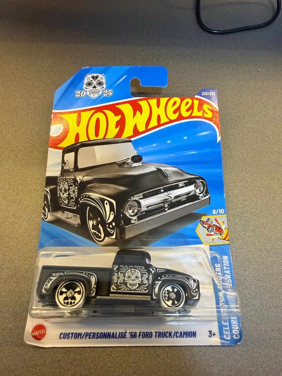 Lote com 4 Hotwheels Temáticos  - Foto 3