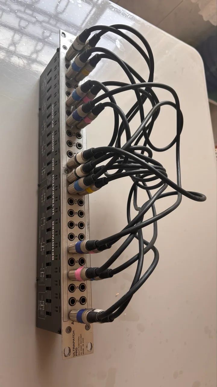 Patchbay Behringer ultrapatch Pro PX 2000 - Foto 2