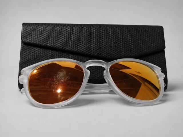 Óculos de Sol Oakley Latch Matte Clear W/ Prizm Rose Gold Polarized