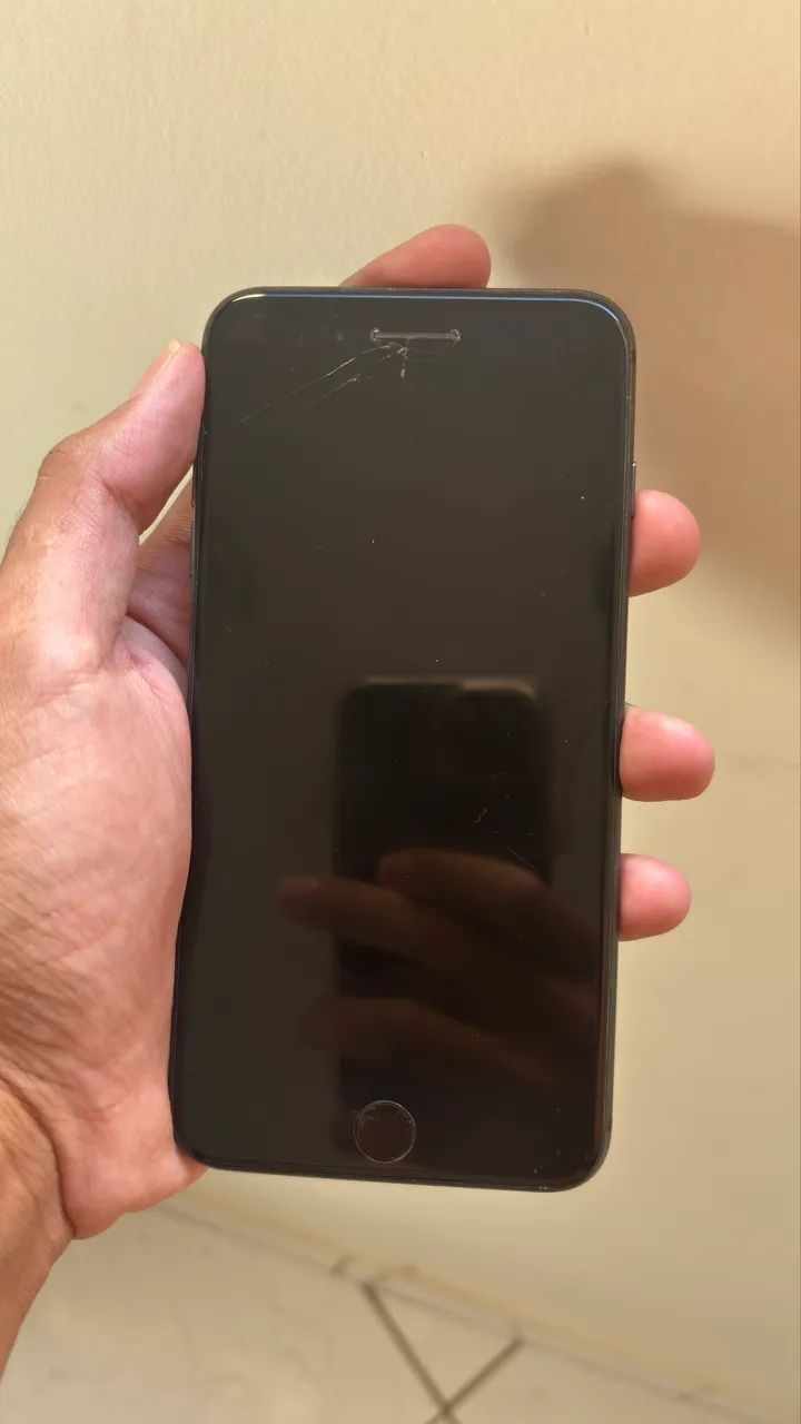 iPhone 8 Plus