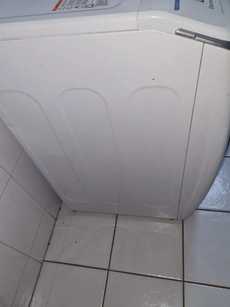 Vendo máquina lavar e seca eletrolux intuitive, 9kg, COM DEFEITO. - Foto 4