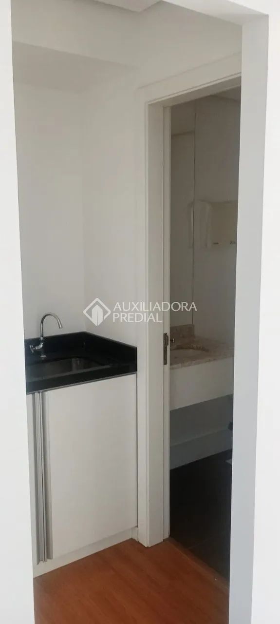 Sala térrea no Centro de Graramdo desocupada - Foto 5