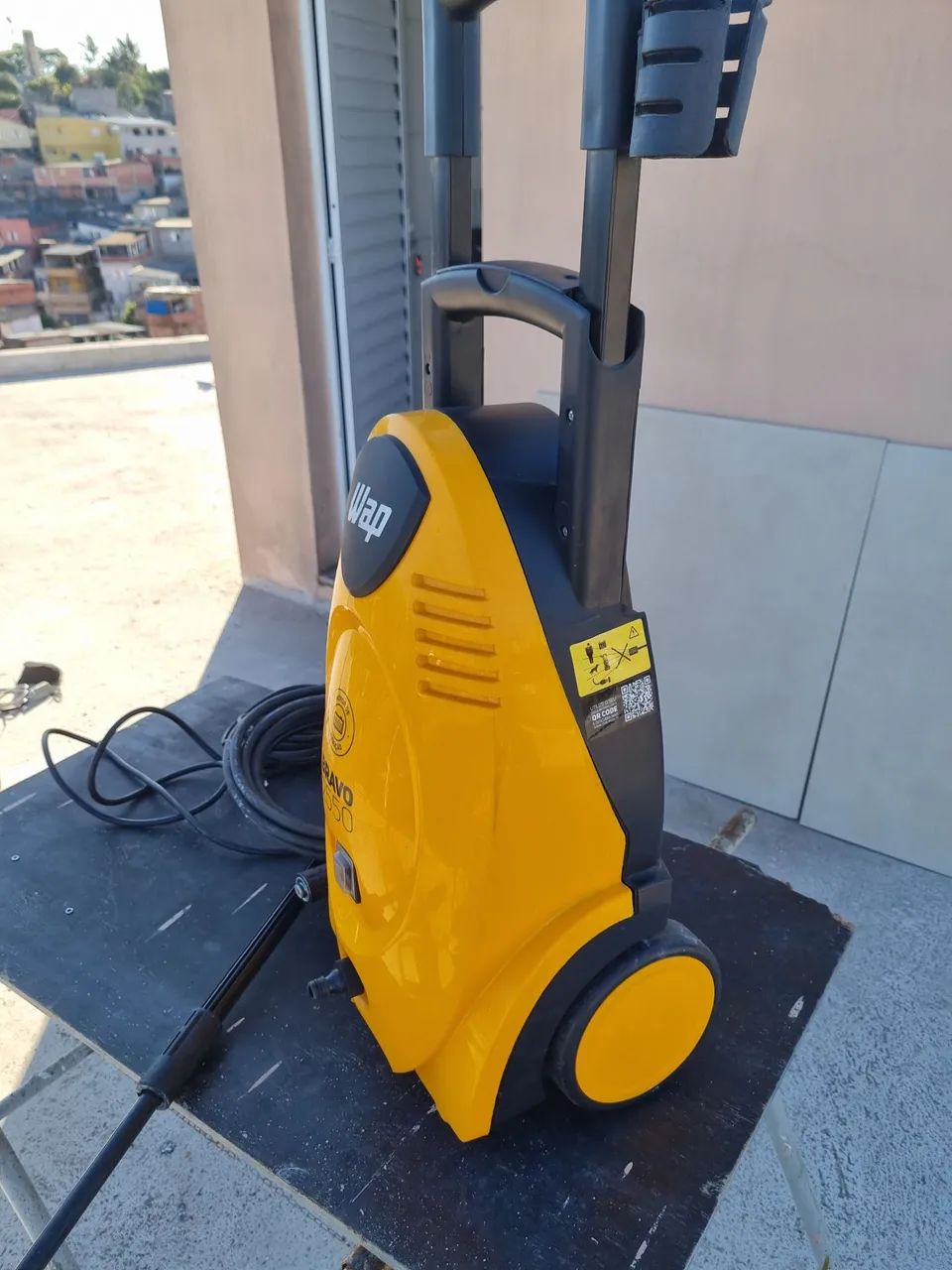 Lavadora de alta pressão WAP Bravo 2550 com defeito - Foto 2