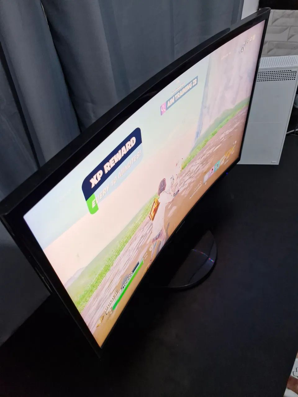Monitor Game Samsung 24 FULL HD Curvo - Foto 2