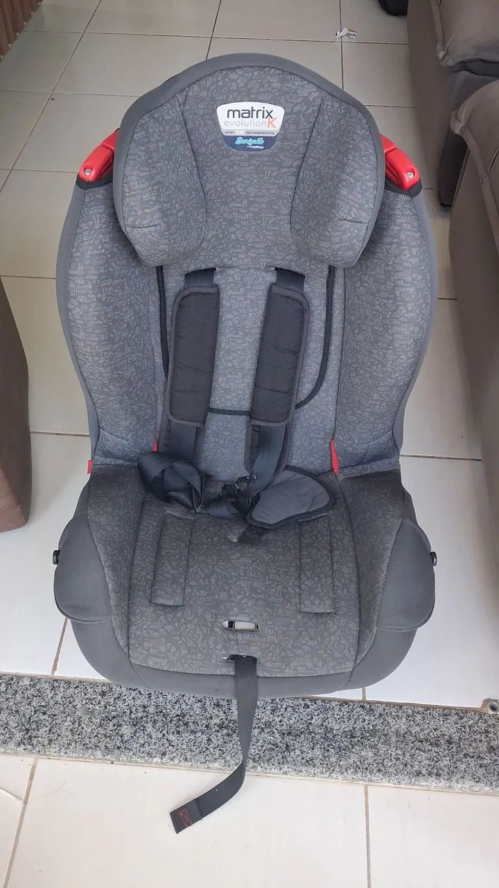 Cadeira de bebe para carro 