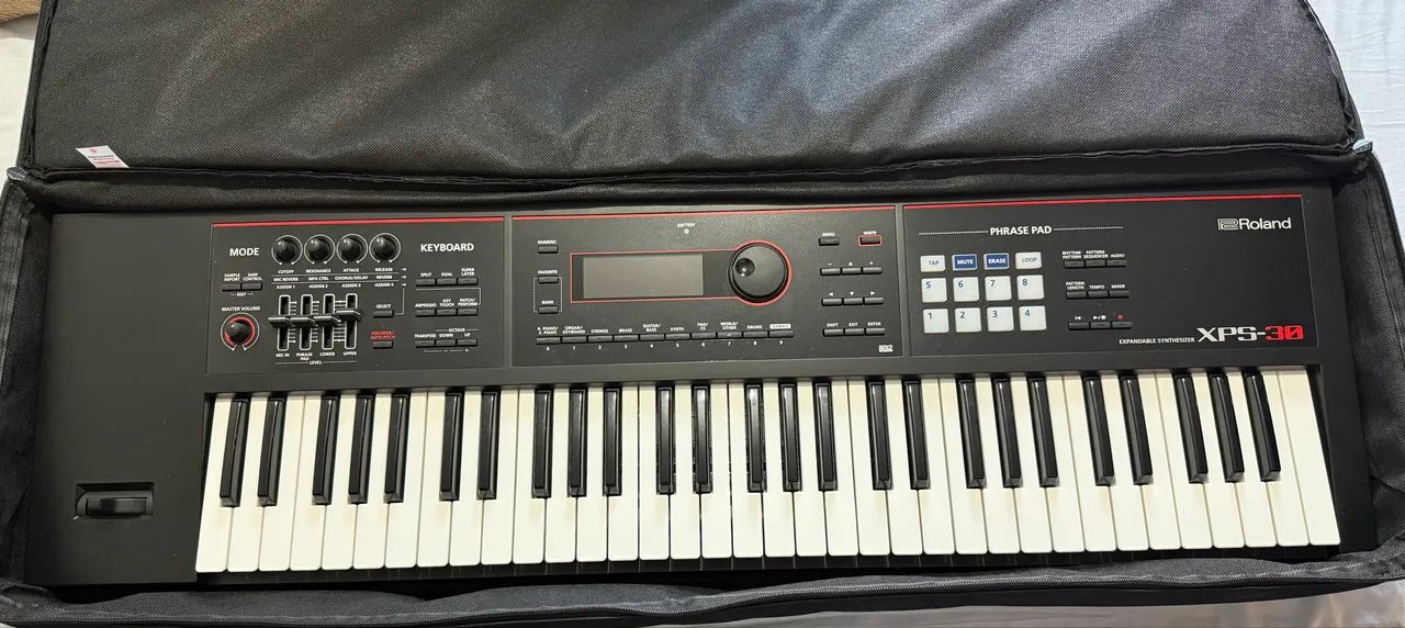 Roland XPS 30