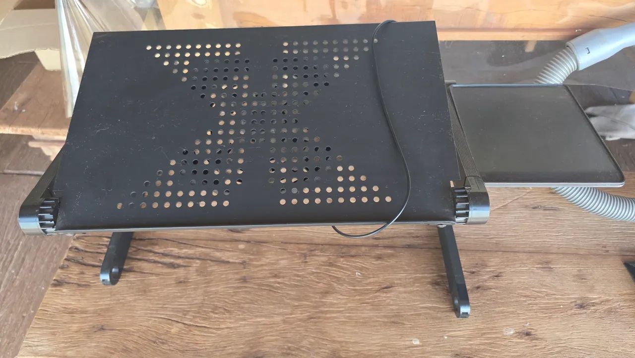Suporte articulado para notebook com mousepad e ventilador cooler usb - Foto 3