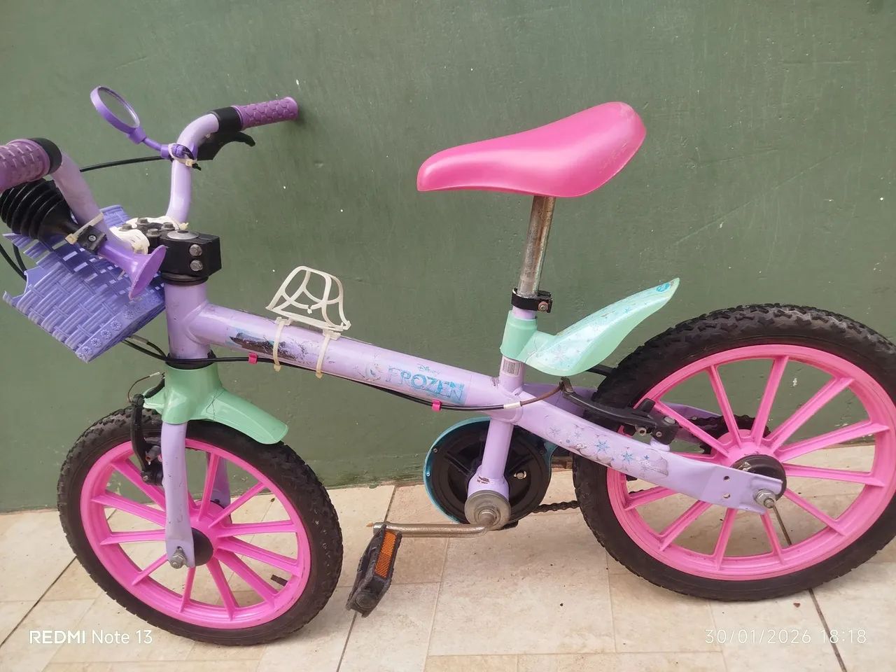 Bicicleta aro 16 com rodinhas - Foto 2