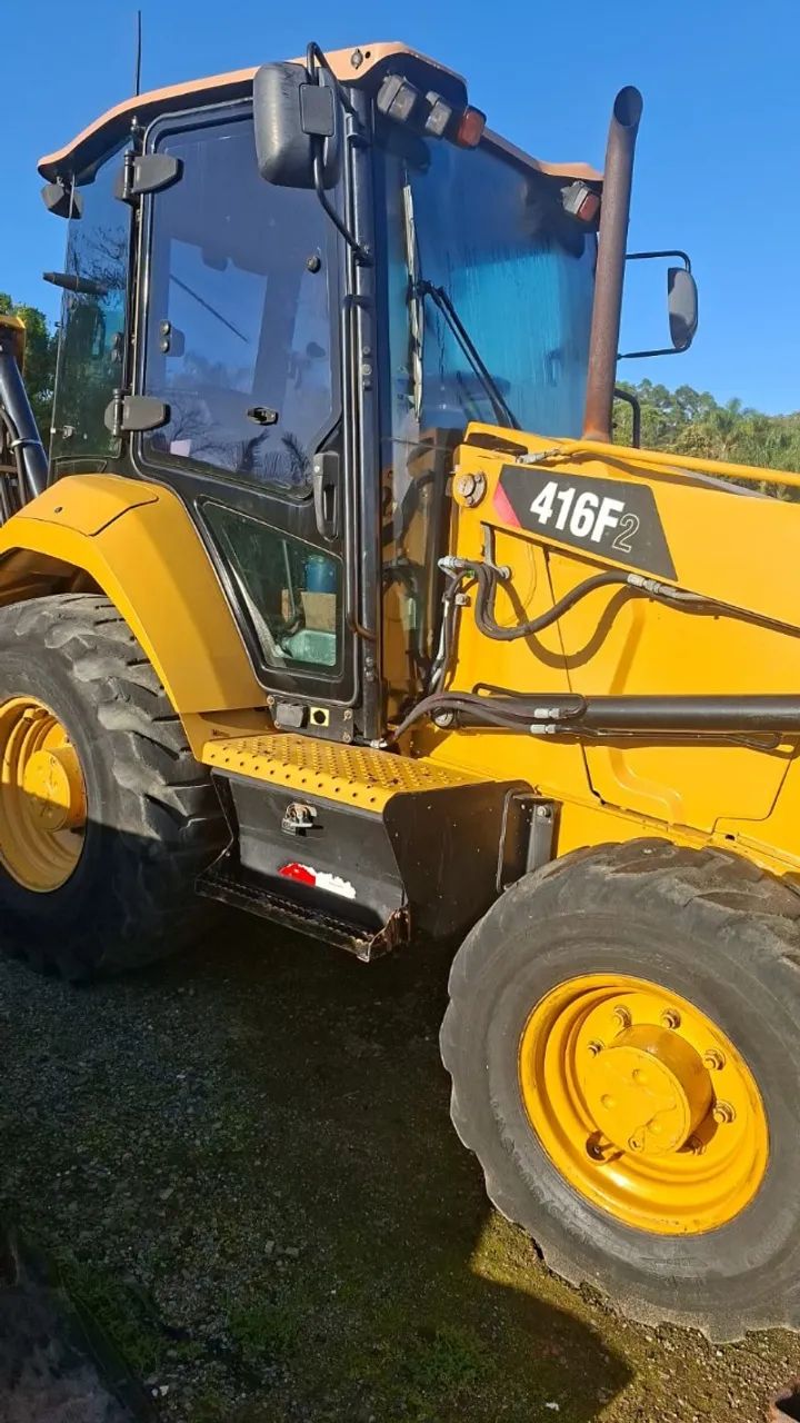 retro escavadeira modelo 416 F2 ano 2020 - Foto 3