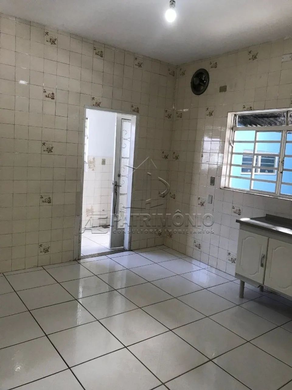casa/chácara com 2 dormitórios no bairro Mineirão, em Sorocaba: - Foto 3