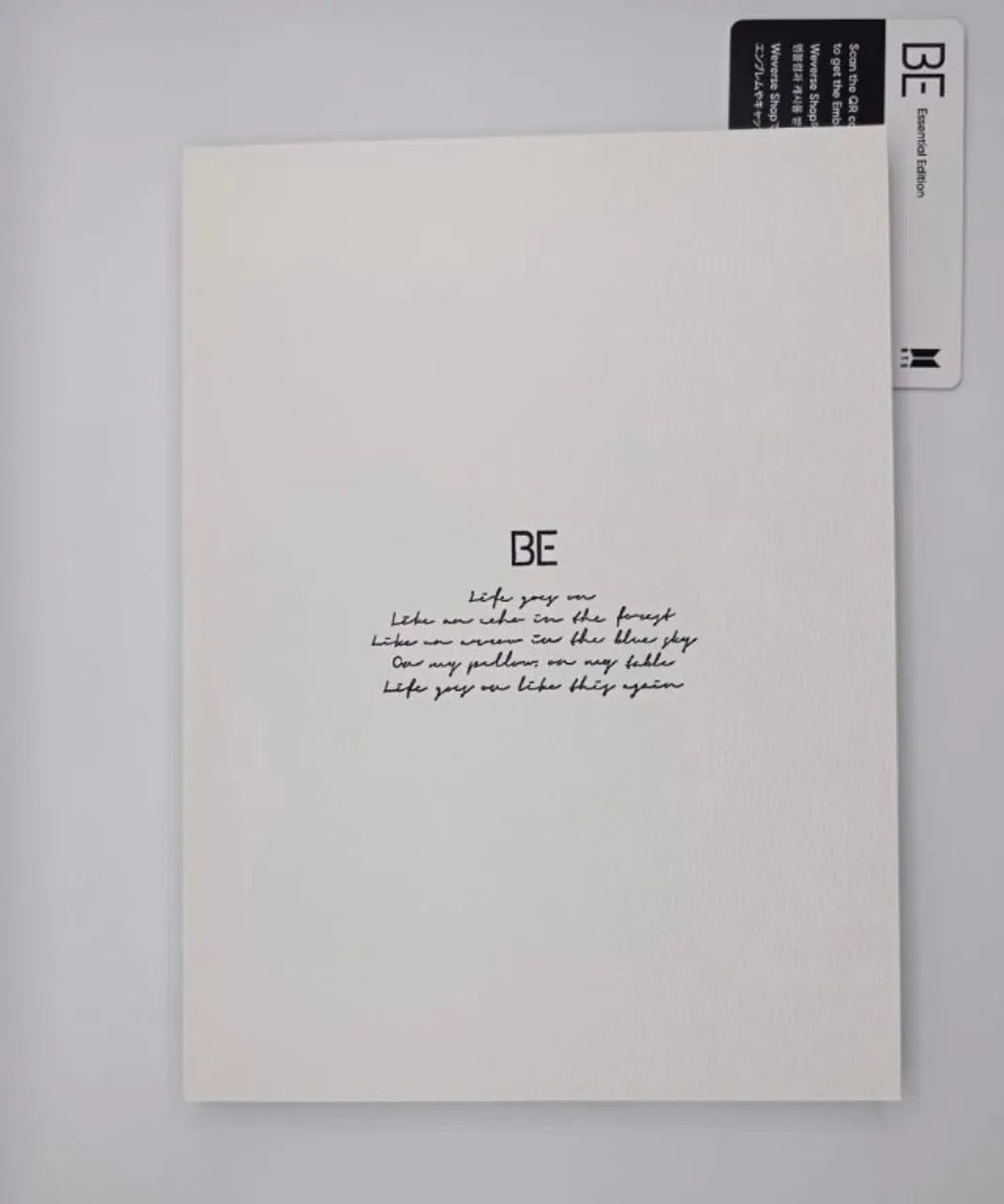 CD Álbum BTS - BE Essential Edition (sem photocard) Bangtan  - Foto 2