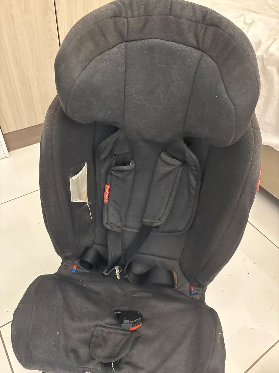 Cadeirinha criança automóvel 