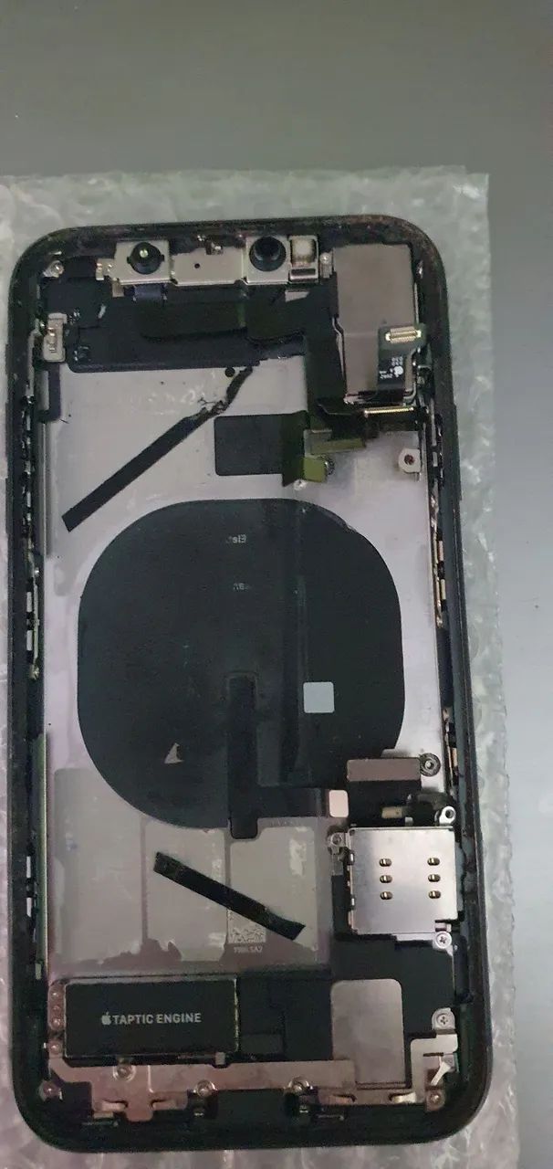 Carcaça iphone 11 completa original retirado - Foto 2