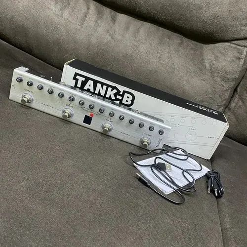 TANK B NA CAIXA
