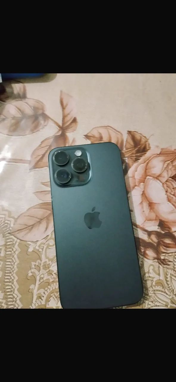 iPhone 15 pro max - Foto 2