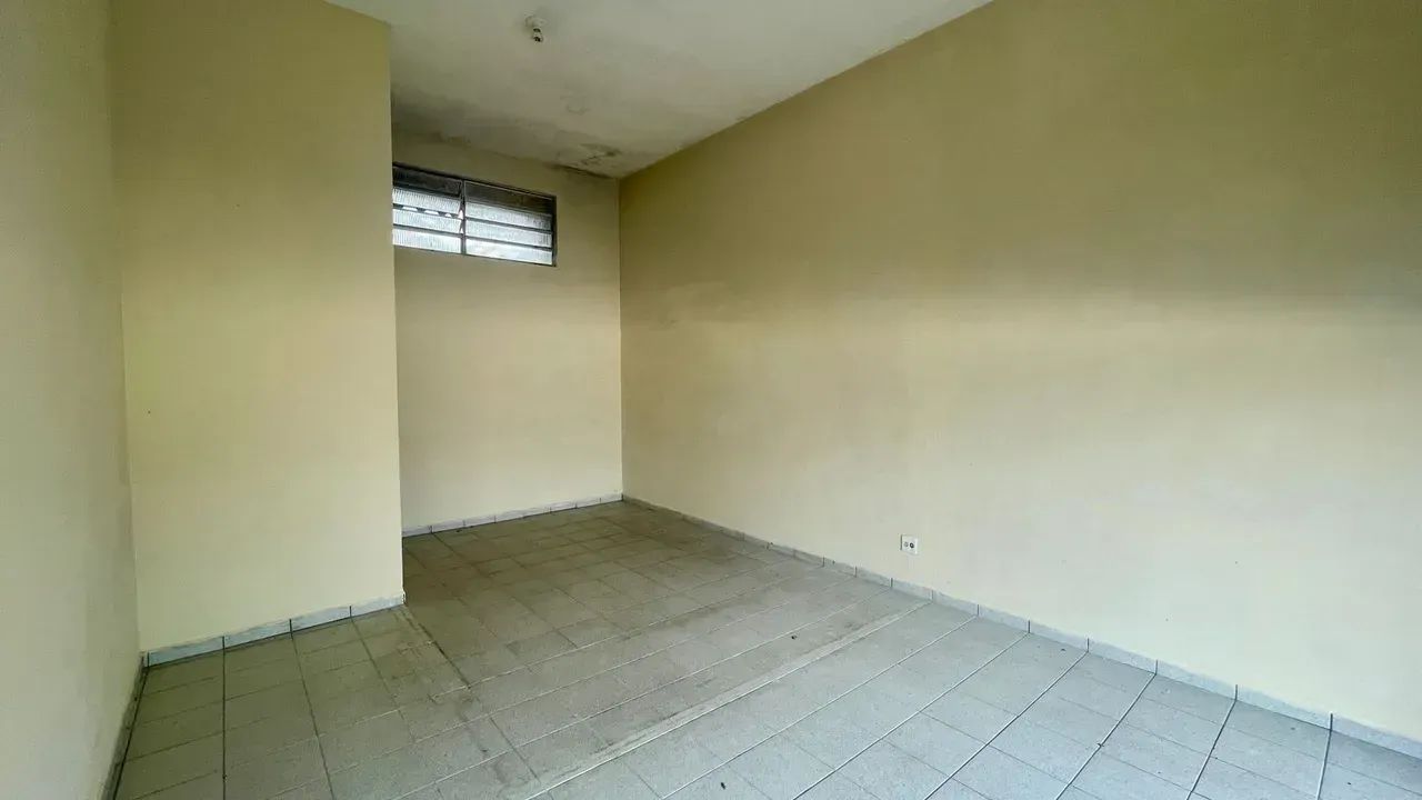 SALÃO COMERCIAL NO CENTRO DE MONGAGUÁ - Foto 3