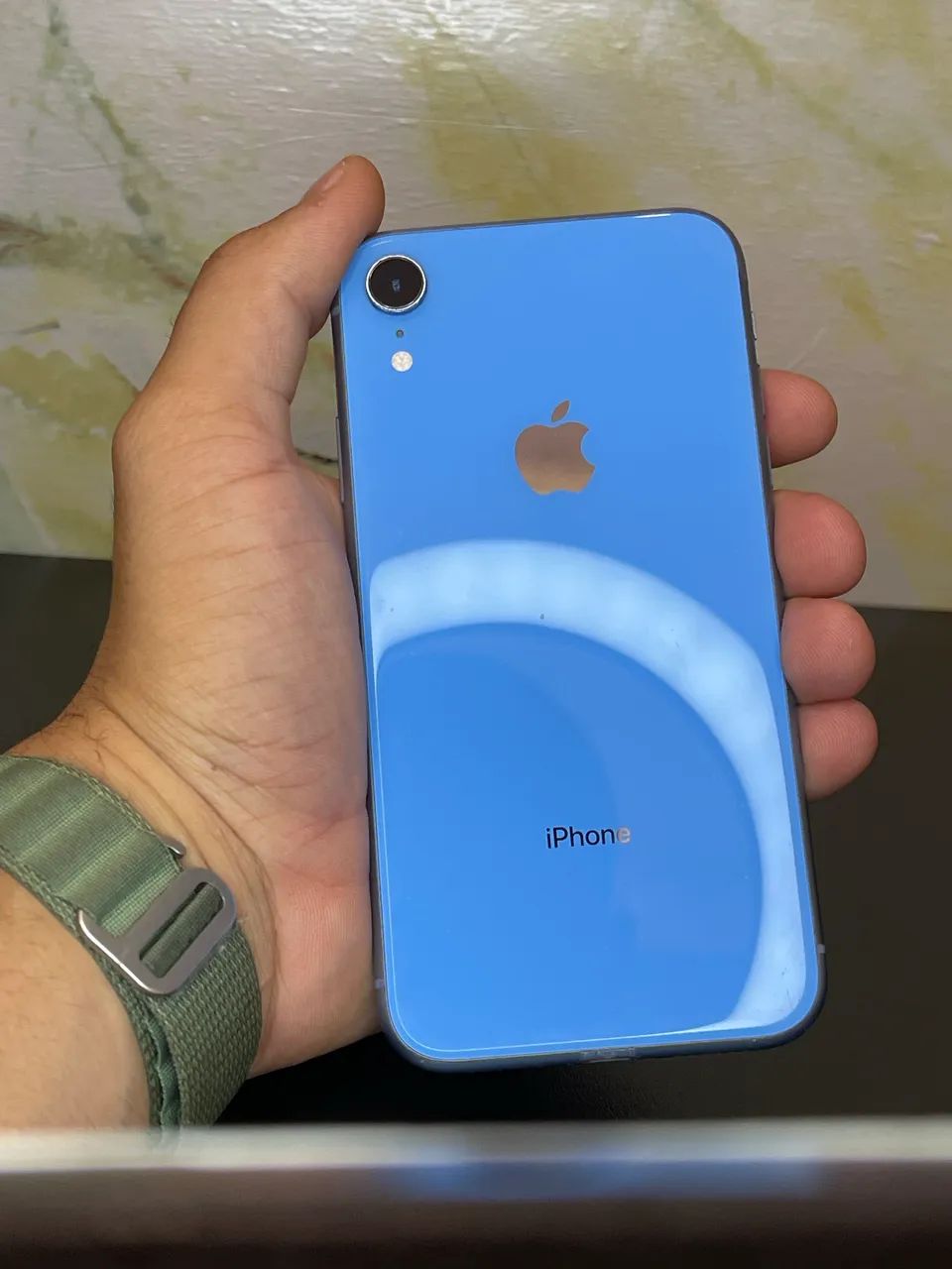 iPhone XR blue