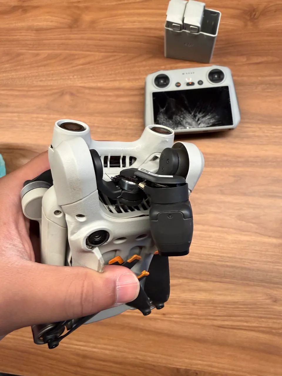 DRONE DJI MINI 3 PRO QUEBRADO - Foto 2