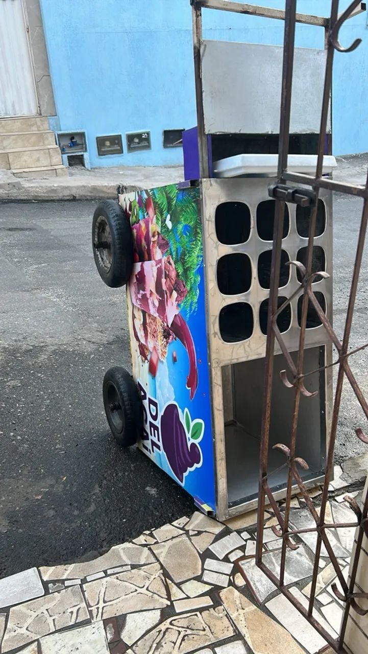 Carrinho de açaí 