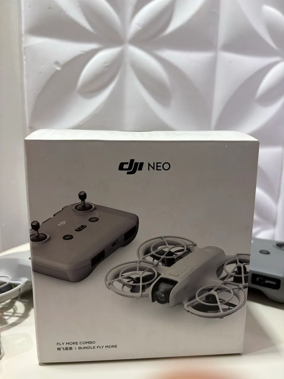 VENDO DJI NEO FLY MORE COMBO + SHOULDER BAG - IMPECAVEL - Foto 3