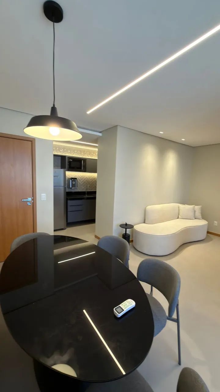 Apartamento mobiliado e decorado tudo novo com 3 quartos com vista mar - Foto 2