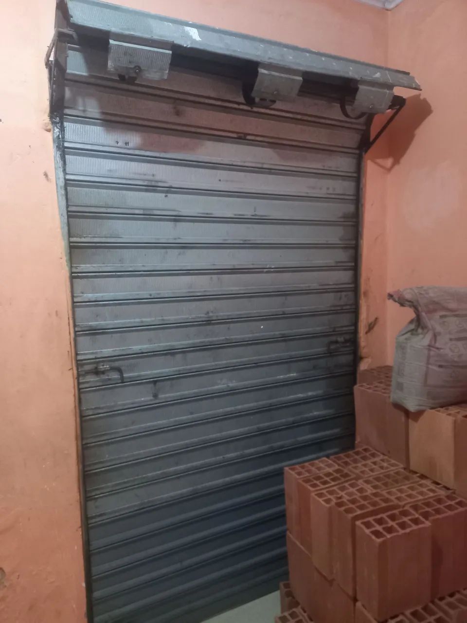 Porta para comercio 1,30 X 2,10 - Foto 2