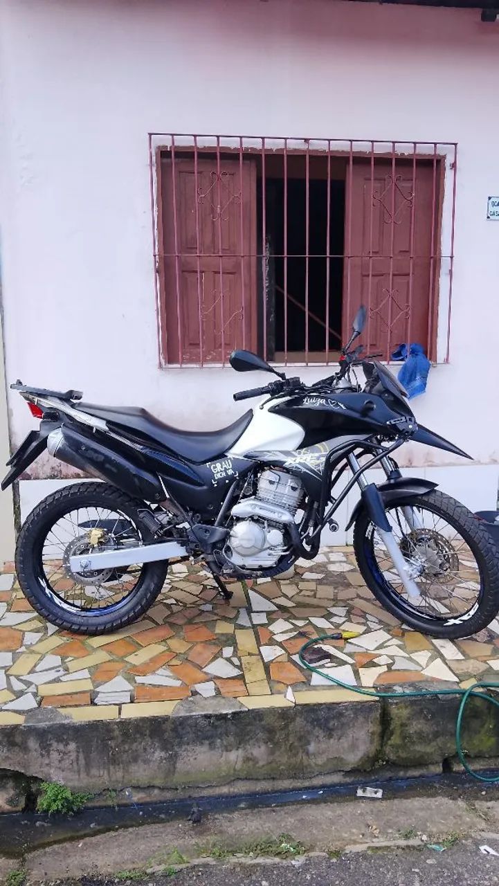 XRE 300 2012 
