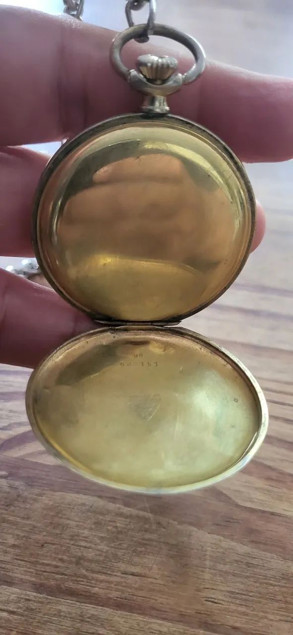 Relógio de bolso omega anos 60 foleado a ouro a corda funcionando perfeitamente  - Foto 3