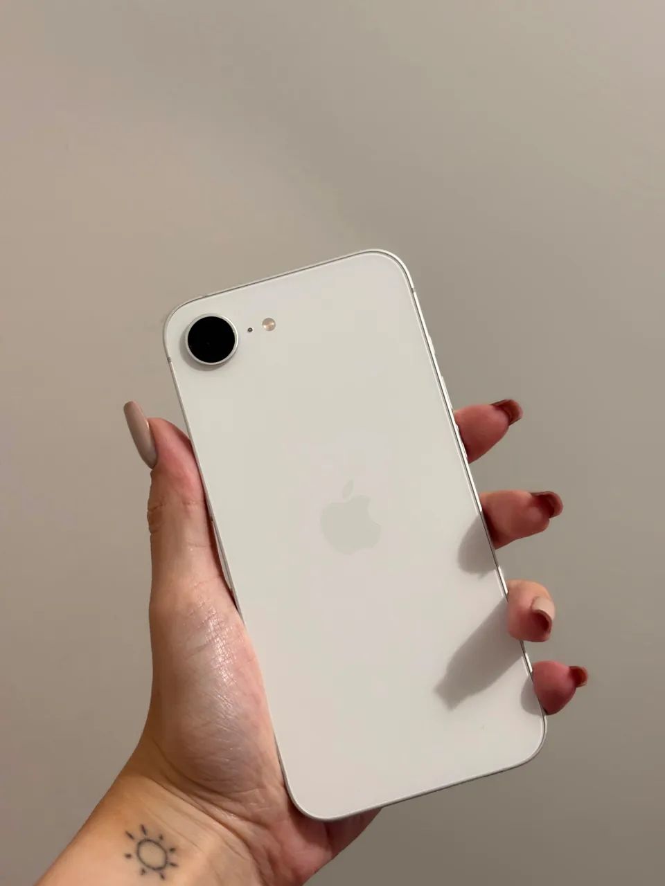 iPhone 16e Novo - Foto 5