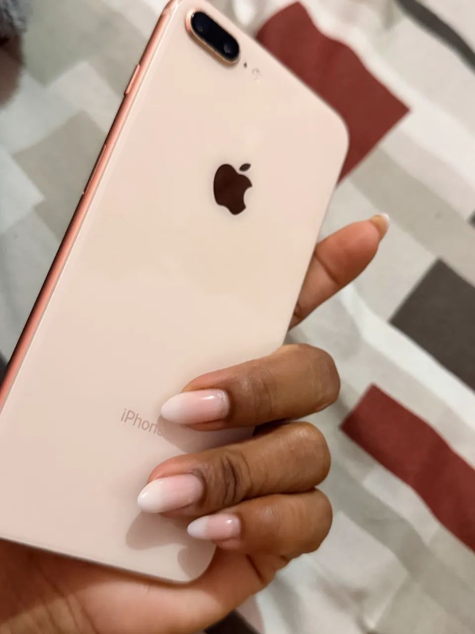 iPhone 8 Plus / única dona, aparelho  em perfeito estado  - Foto 3