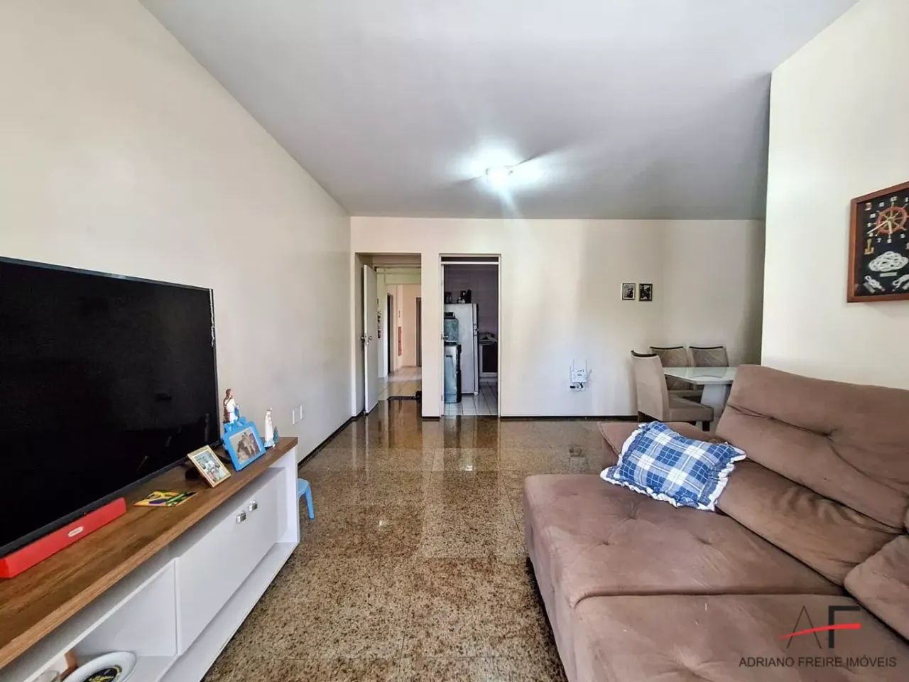 Apartamento Mobiliado com 3 quartos para Locação no Dionísio Torres
