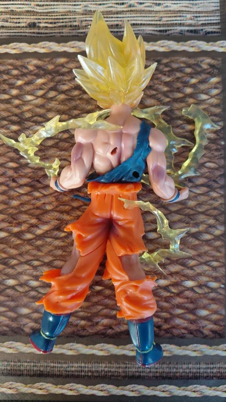 Boneco Goku - Foto 2