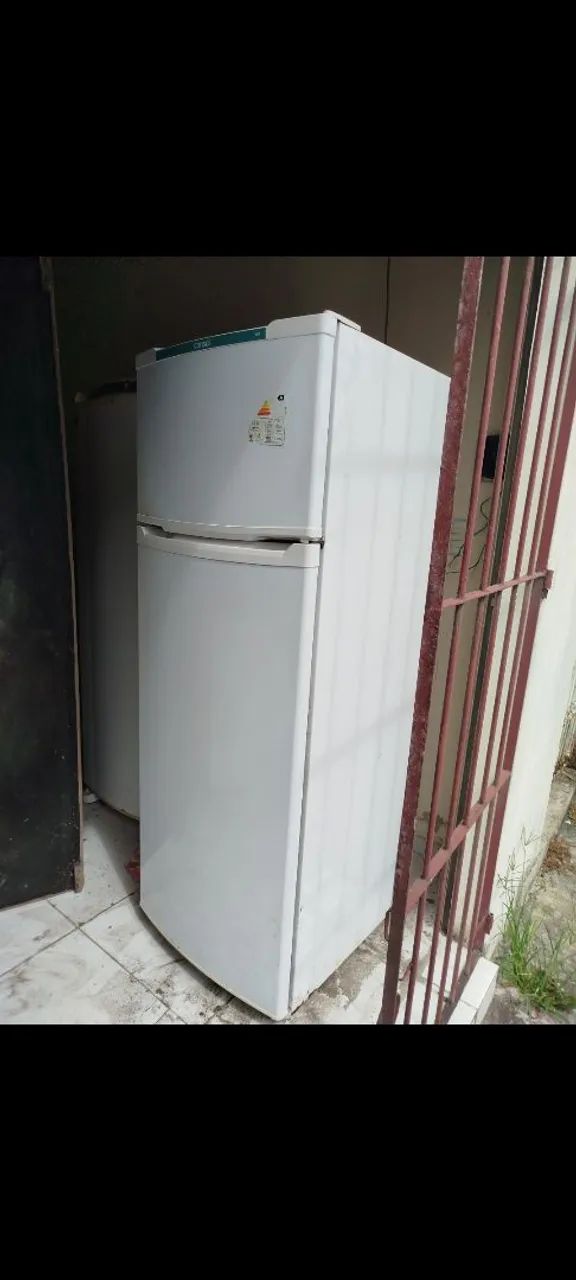 GELADEIRA em ÓTIMO ESTADO  - Foto 4