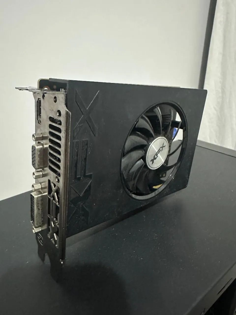 R7 240 4gb Perfeito Estado
