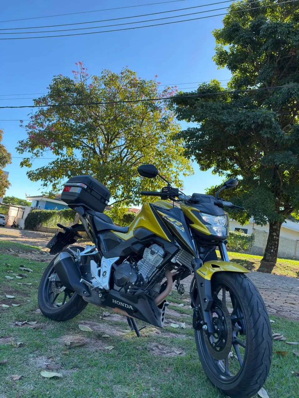 CB TWISTER 300F ABS!!! 