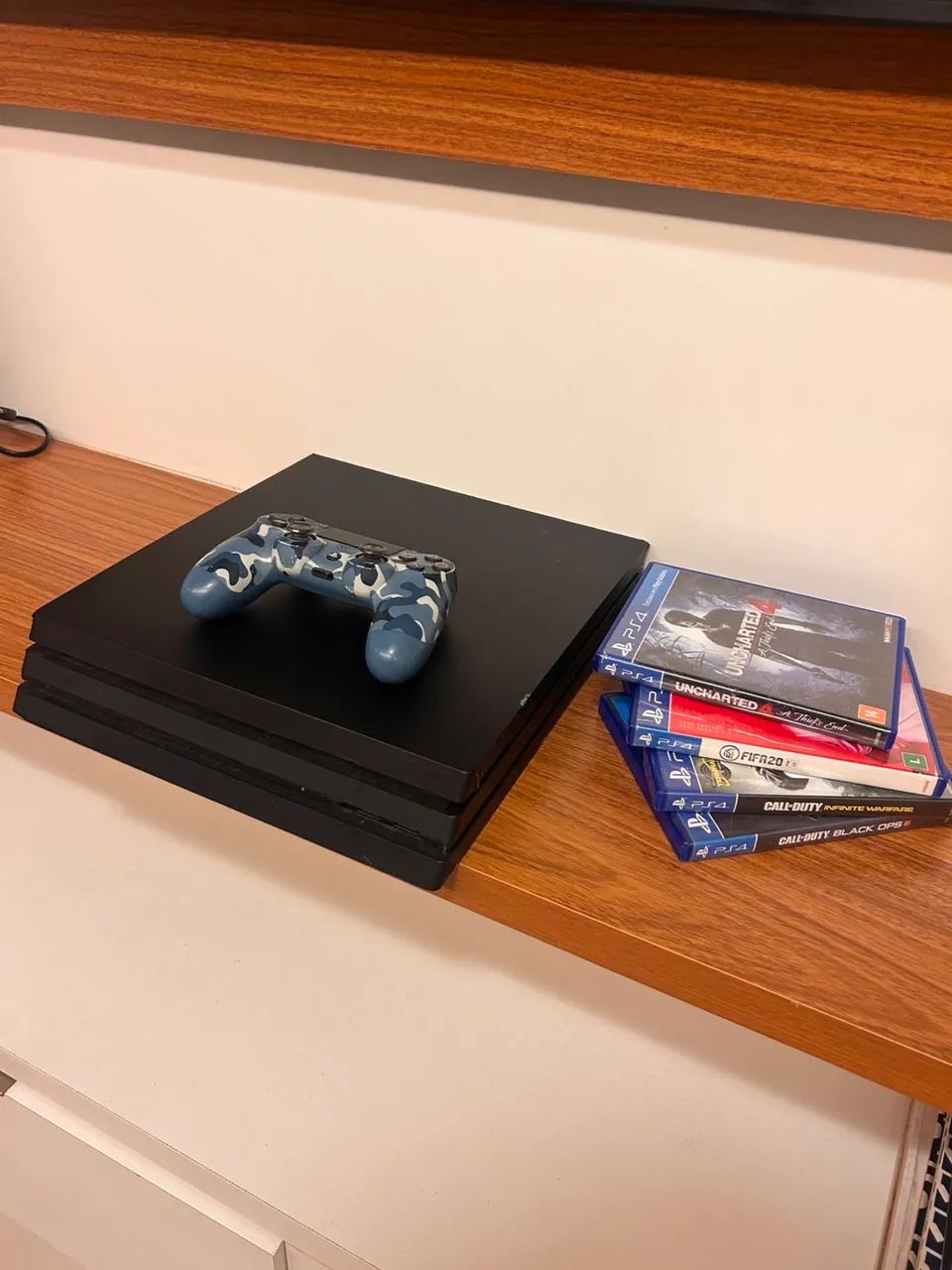 PS4 PRO