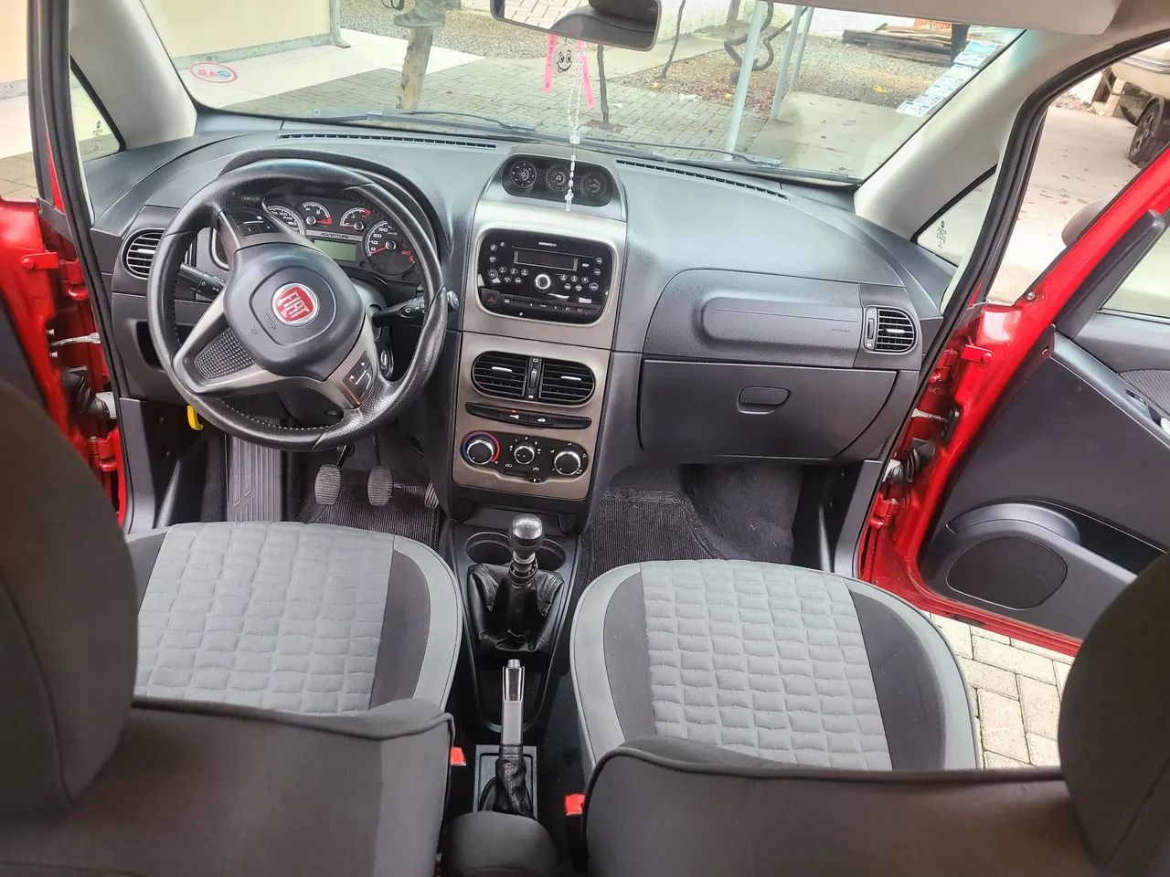 Fiat Idea Advent./ Adv.locker 1.8 MPI Flex 5P 2016 - Foto 2