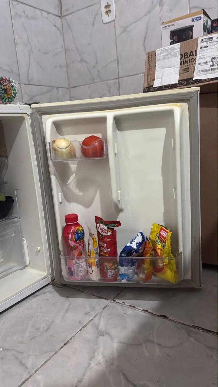 FRIGOBAR ELECTROLUX EFFICIENT 47L - Foto 3