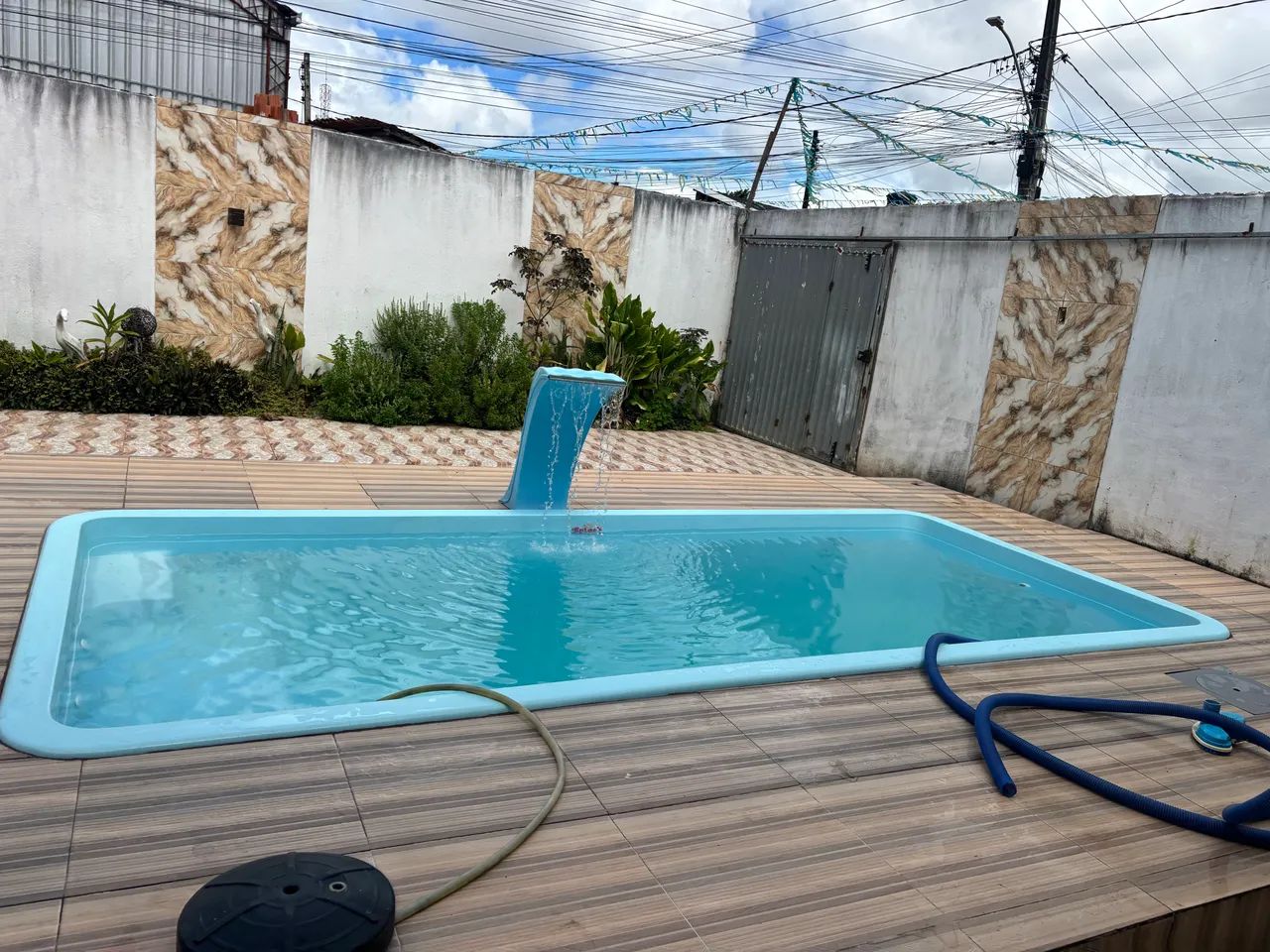 Vendo terreno com piscina e banheiros  - Foto 3