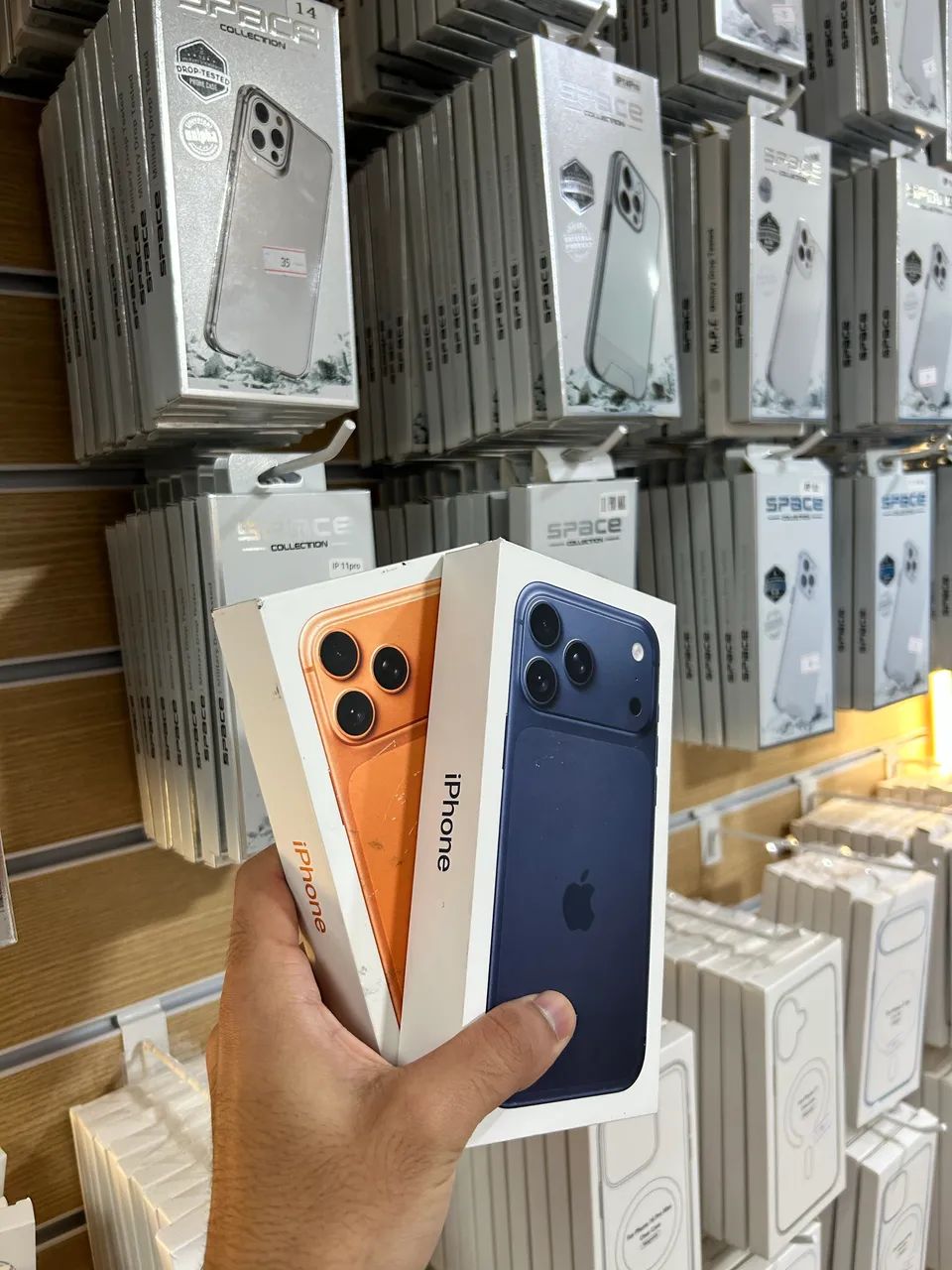 17 Pro Max 256gb - Lacrado  - Foto 2