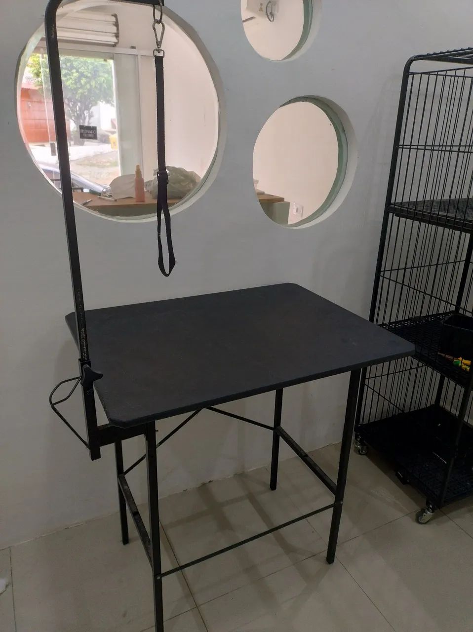 Kit para loja de banho e tosa, seca/sopra, canil, mesa e banheira  - Foto 2