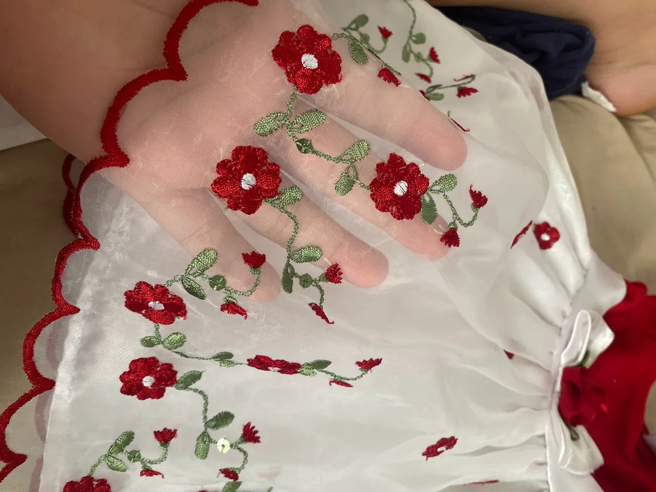 Roupinhas de Bebê Usadas - Macacão e Vestido  - Foto 4