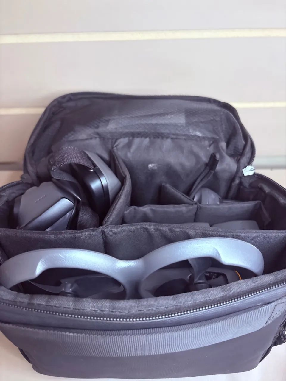 VENDO DJI AVATA 2 - COMBO COMPLETO! - Foto 2