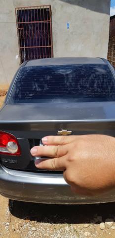 Vendo Um Corsa Classic 2010/2011 - Foto 4